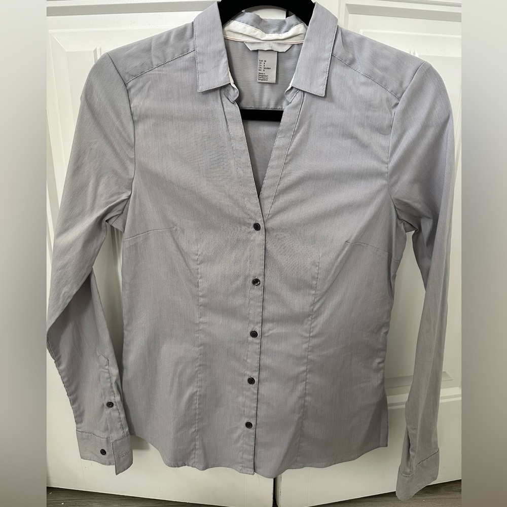 Women’s Gray Button Down Shirt